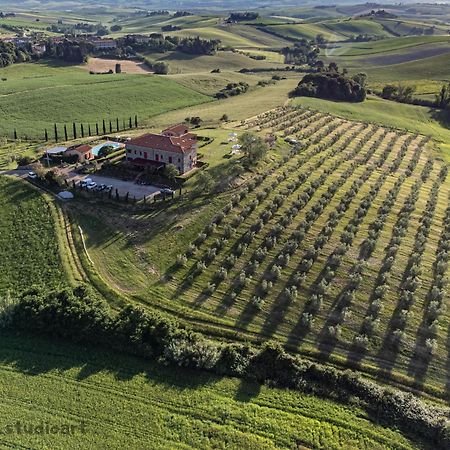 Il Poggio Della Pieve Apartments Санта-Луче Экстерьер фото