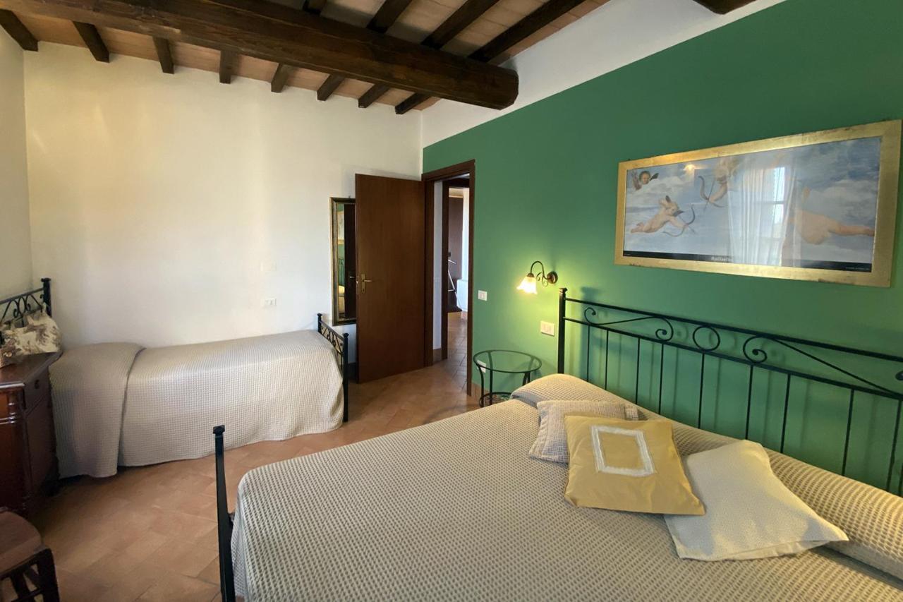 Il Poggio Della Pieve Apartments Санта-Луче Экстерьер фото