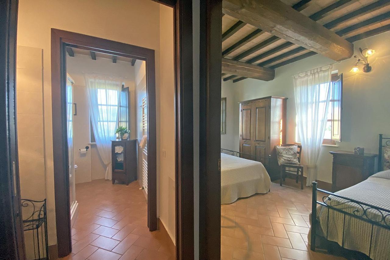 Il Poggio Della Pieve Apartments Санта-Луче Экстерьер фото